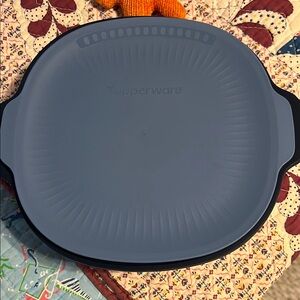 Tupperware microwave popcorn maker